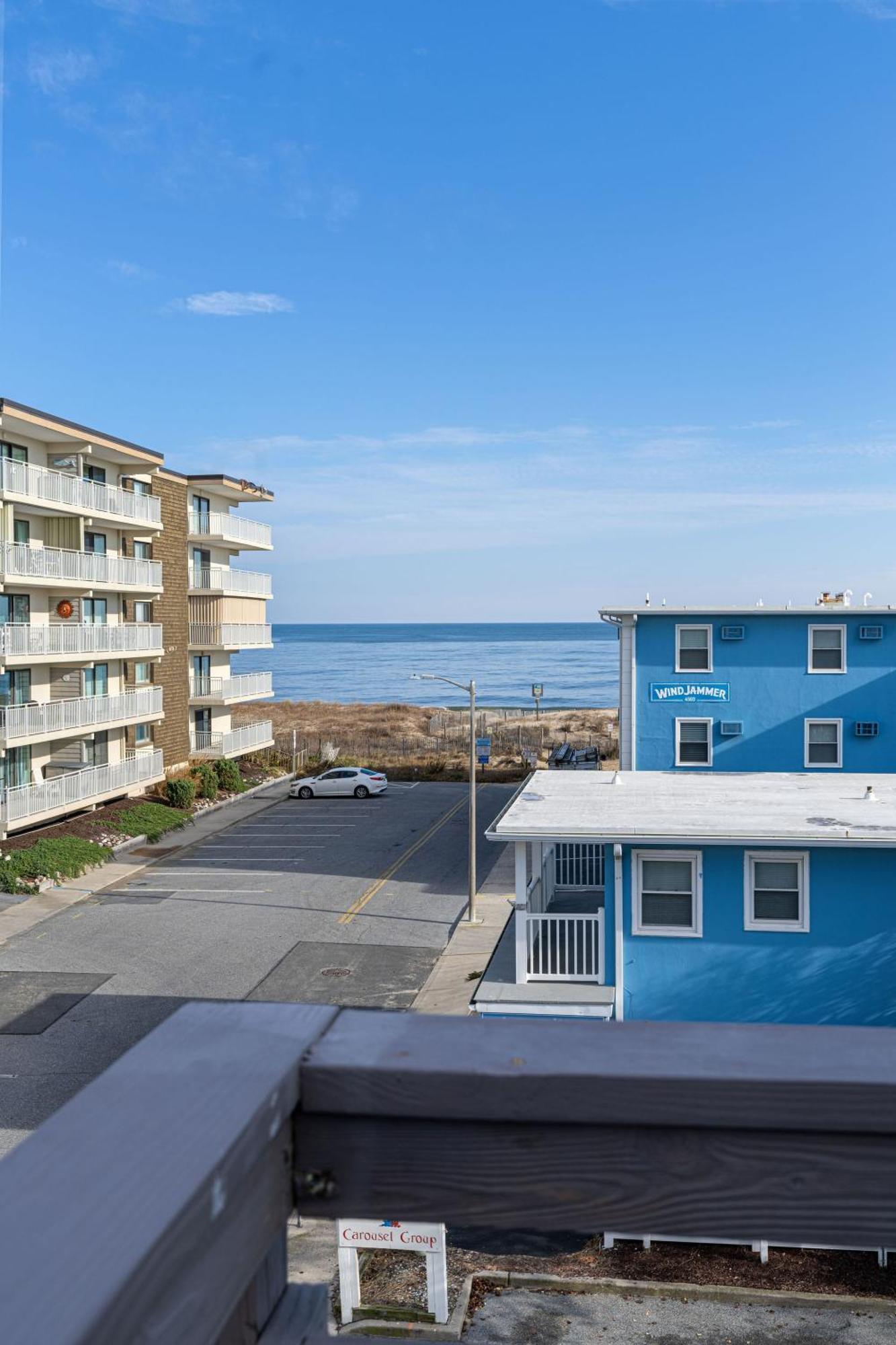 Ocean Block Condo 100 Steps From The Beach Ocean City Exterior photo