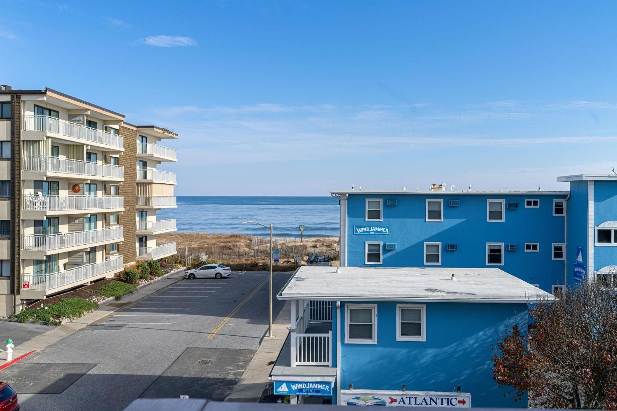 Ocean Block Condo 100 Steps From The Beach Ocean City Exterior photo